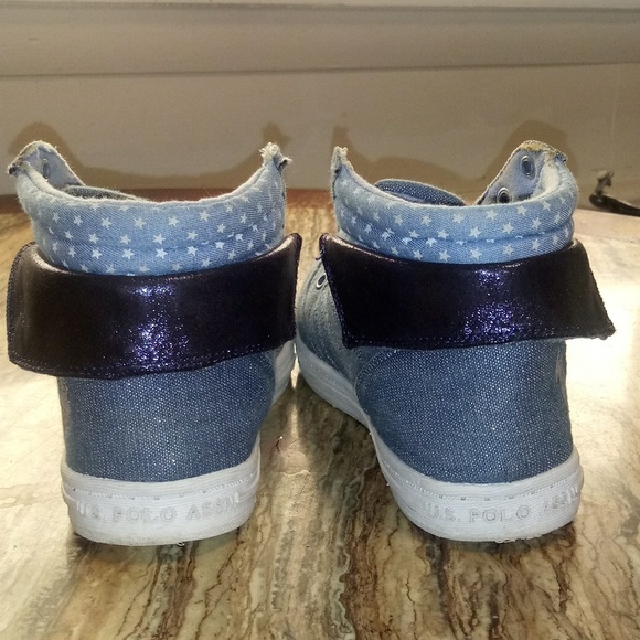 Girls us polo assn sneakers size 4 - Picture 3 of 5